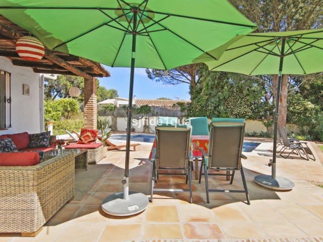 4 Sovrums Villa i Estepona