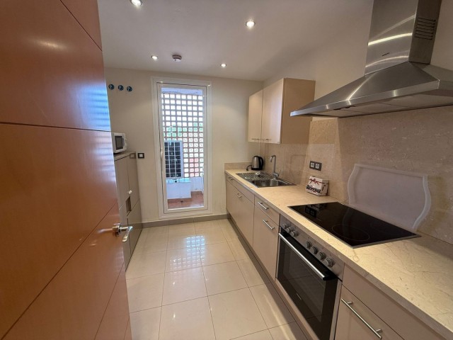 2 Schlafzimmer Apartment in New Golden Mile