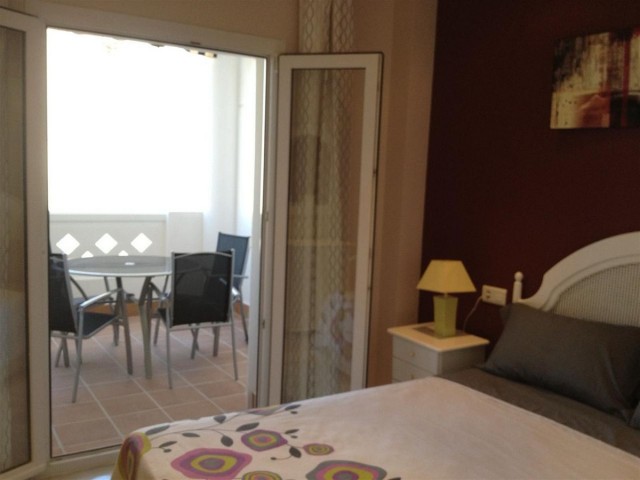 2 Bedrooms Apartment in Puerto Banús