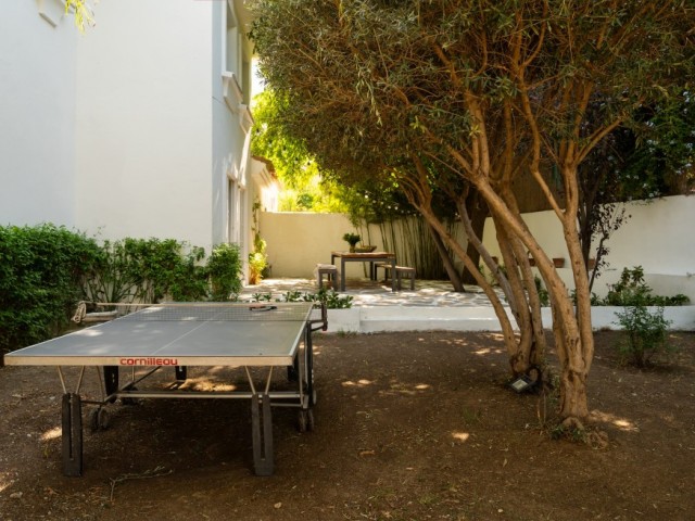 4 Sovrums Villa i Estepona