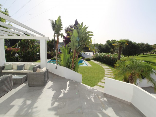 5 Sovrums Villa i Nueva Andalucía