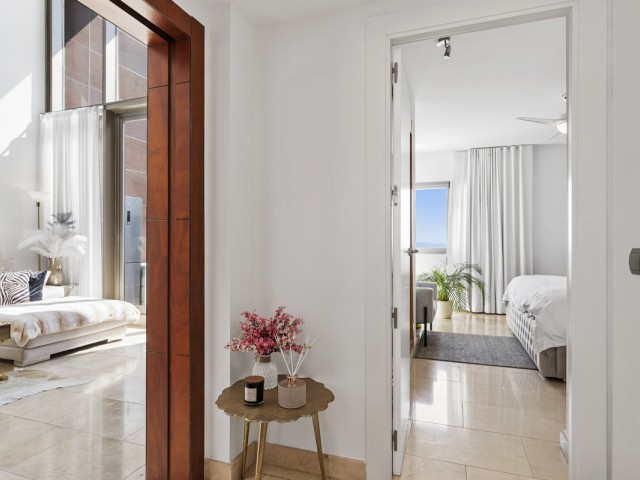3 Bedrooms Townhouse in Benahavís