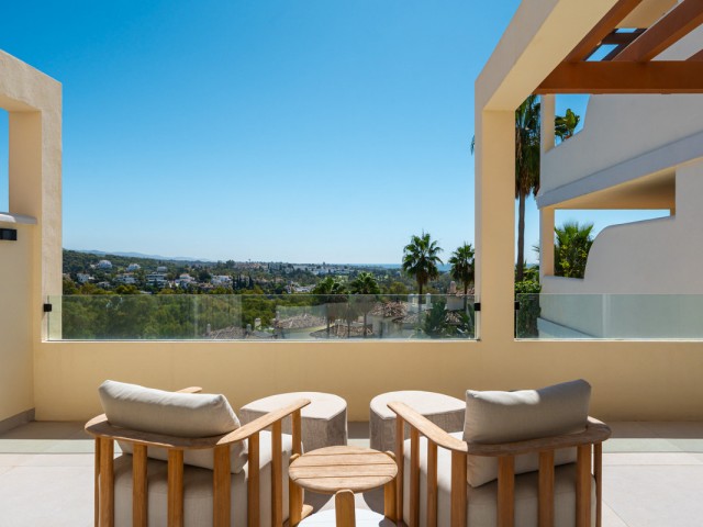 3 Bedrooms Apartment in Nueva Andalucía