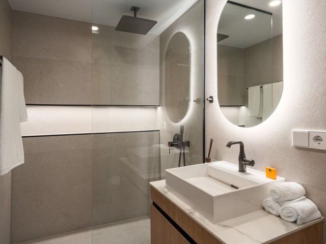 3 Bedrooms Apartment in Nueva Andalucía