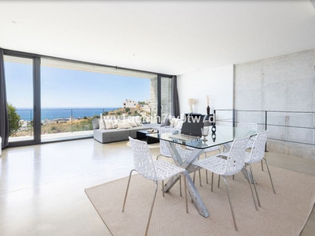 4 Sovrums Villa i Benalmadena