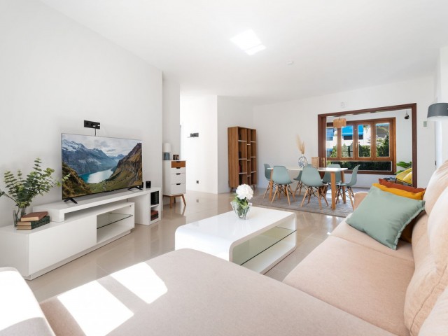 3 Bedrooms Apartment in Puerto Banús