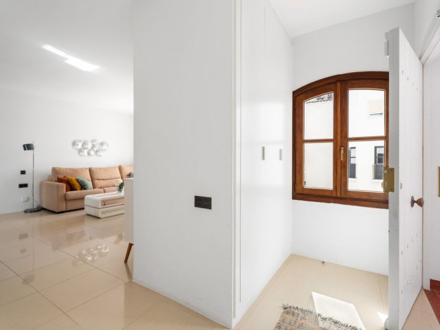 3 Bedrooms Apartment in Puerto Banús