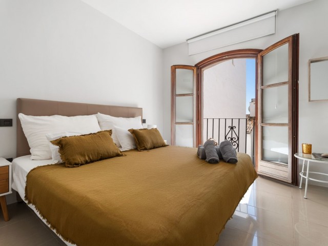 3 Bedrooms Apartment in Puerto Banús