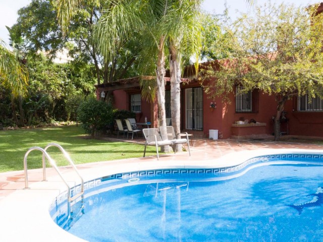 Villa avec 3 Chambres  à Elviria
