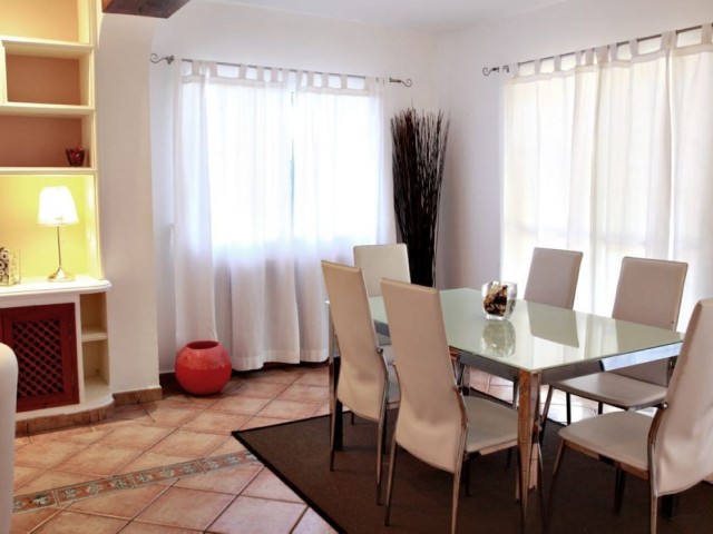 Villa avec 3 Chambres  à Elviria