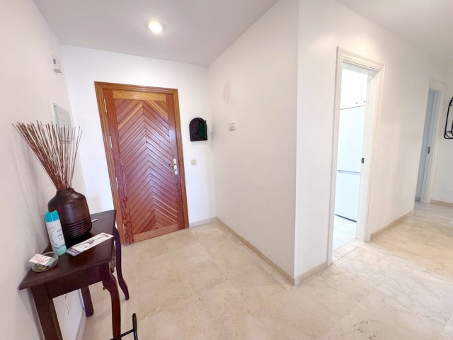 2 Bedrooms Apartment in Estepona