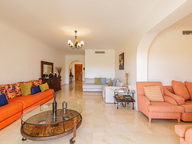 2 Slaapkamer Appartement in Estepona