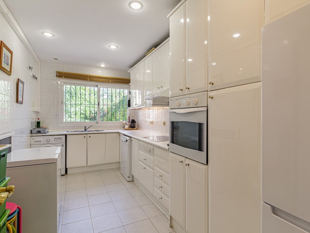 2 Slaapkamer Appartement in Estepona