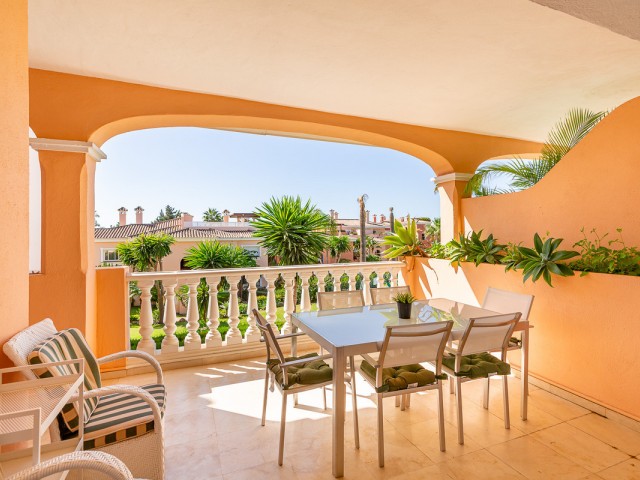 2 Slaapkamer Appartement in Estepona