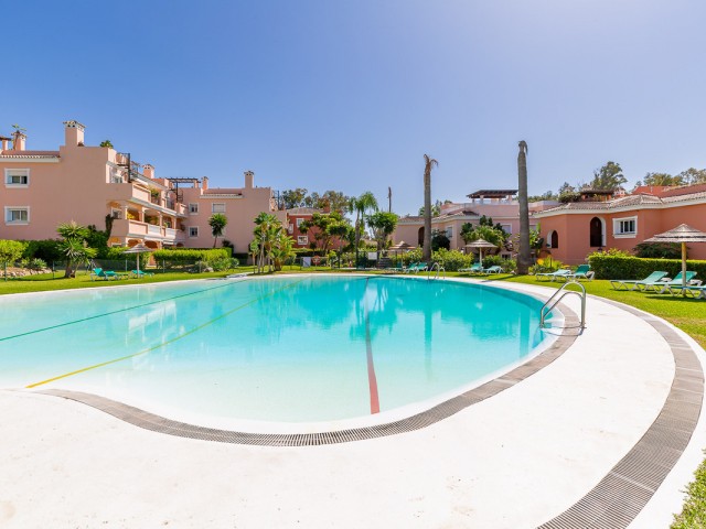 2 Slaapkamer Appartement in Estepona