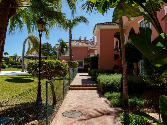 2 Slaapkamer Appartement in Estepona