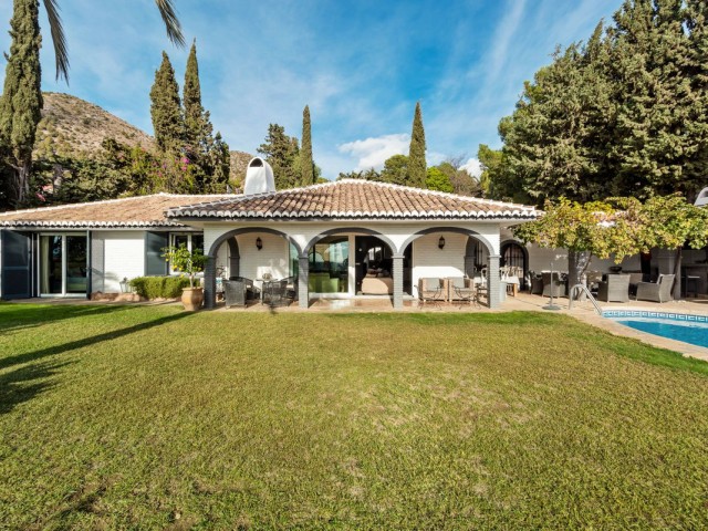 Villa, La Capellania, R4181125