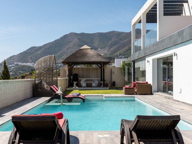 4 Soveroms Villa i Mijas Costa