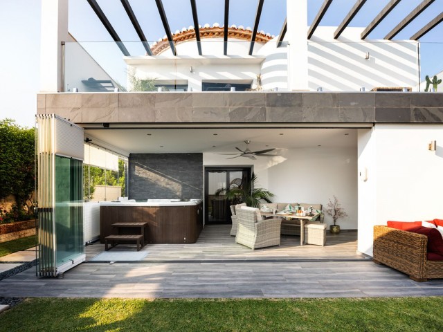 4 Soveroms Villa i Mijas Costa