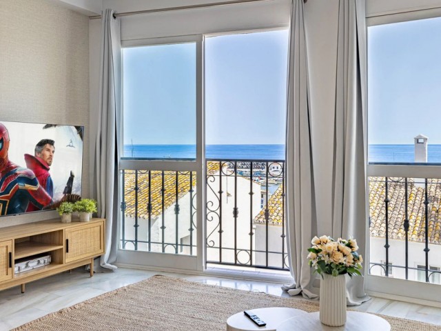 2 Bedrooms Apartment in Puerto Banús