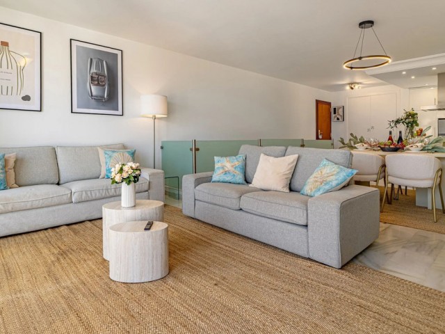 2 Bedrooms Apartment in Puerto Banús