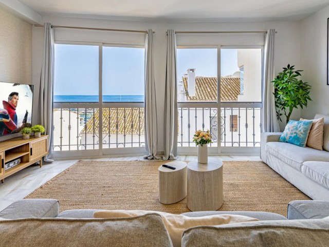 2 Bedrooms Apartment in Puerto Banús