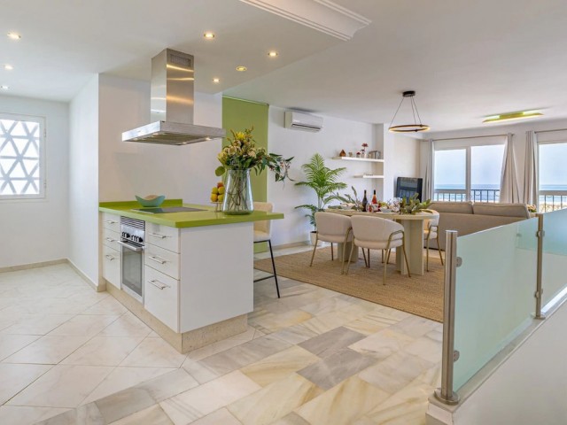 2 Bedrooms Apartment in Puerto Banús