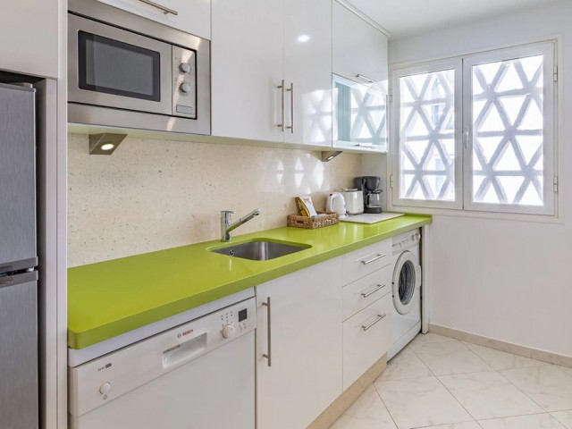 2 Bedrooms Apartment in Puerto Banús