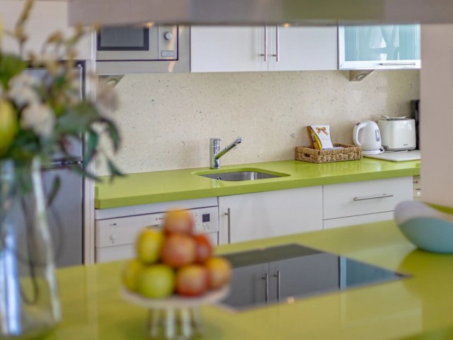 2 Bedrooms Apartment in Puerto Banús