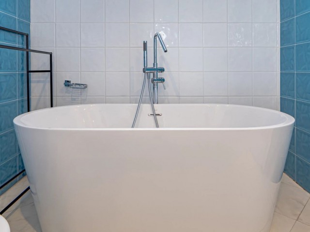 2 Bedrooms Apartment in Puerto Banús