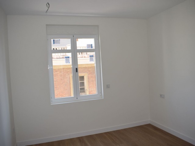 3 Bedrooms Apartment in Málaga Centro