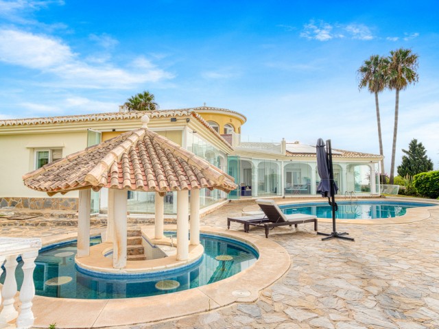 5 Sovrums Villa i El Chaparral