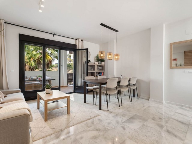 3 Bedrooms Townhouse in Riviera del Sol