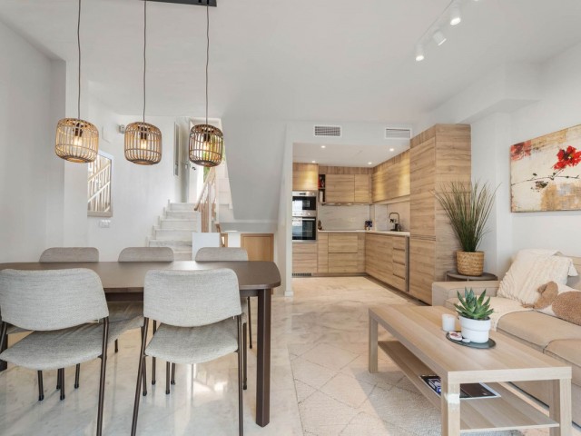 3 Bedrooms Townhouse in Riviera del Sol