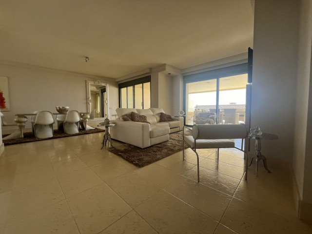 2 Schlafzimmer Apartment in Altos de los Monteros