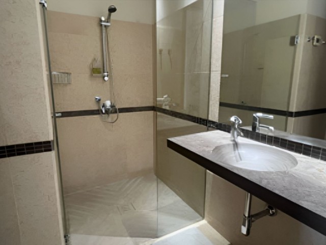 2 Schlafzimmer Apartment in Altos de los Monteros