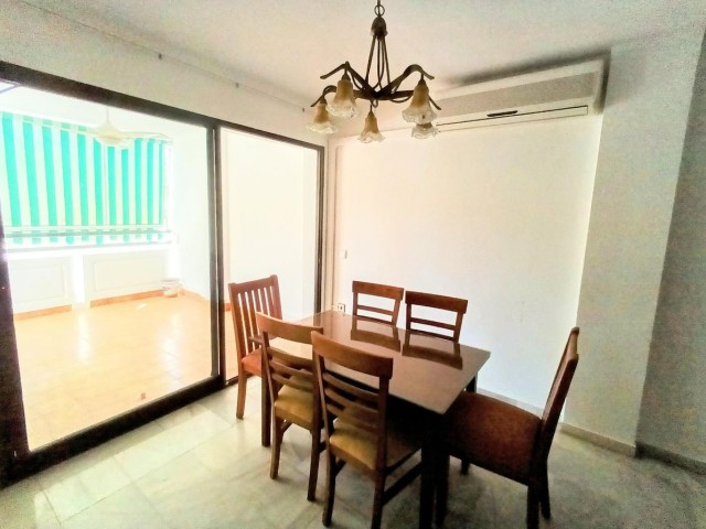 4 Schlafzimmer Apartment in La Carihuela