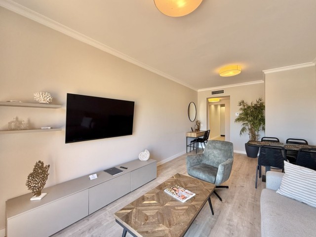 3 Bedrooms Apartment in Benahavís