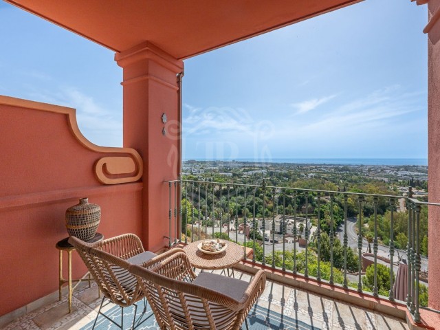 Apartment, Monte Halcones, R5146996