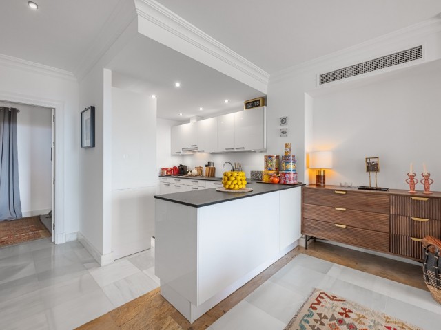 Appartement avec 4 Chambres  à Monte Halcones