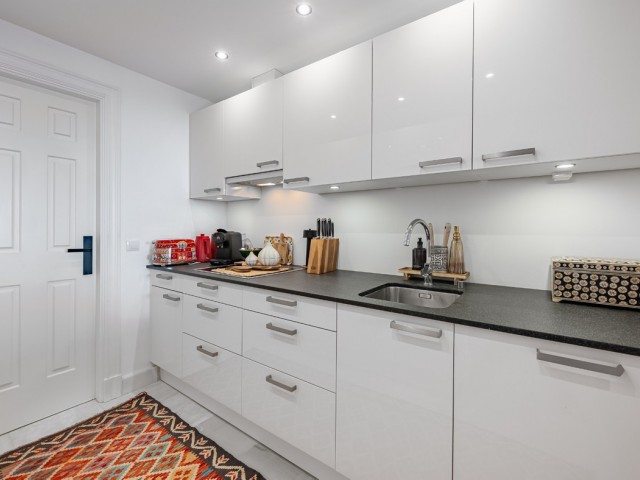 Appartement avec 4 Chambres  à Monte Halcones