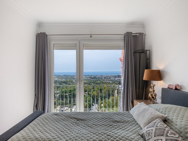 Appartement avec 4 Chambres  à Monte Halcones