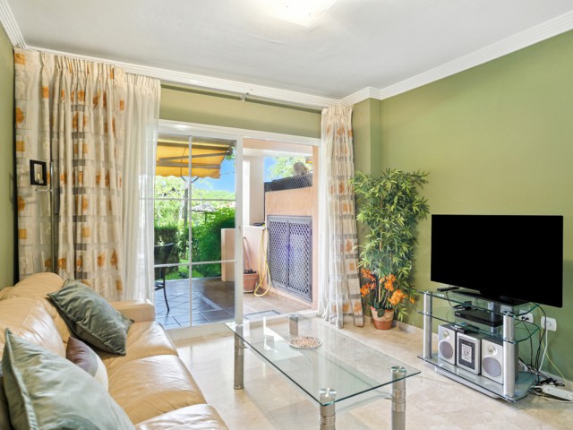 2 Slaapkamer Appartement in Elviria