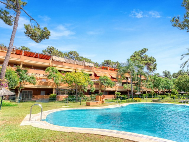2 Slaapkamer Appartement in Elviria