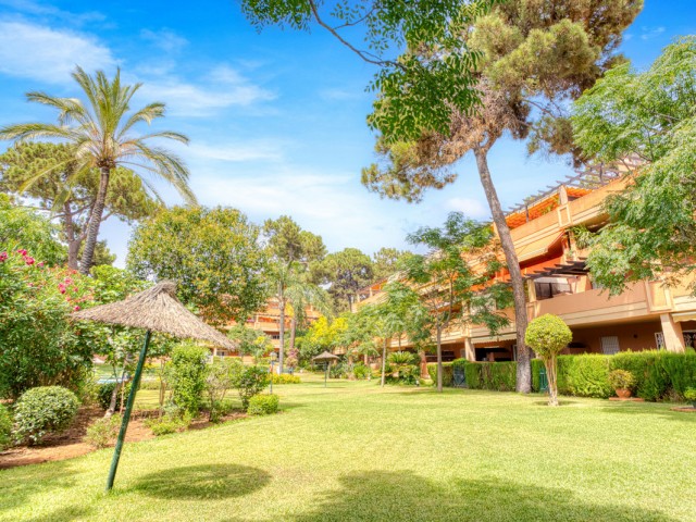 2 Slaapkamer Appartement in Elviria