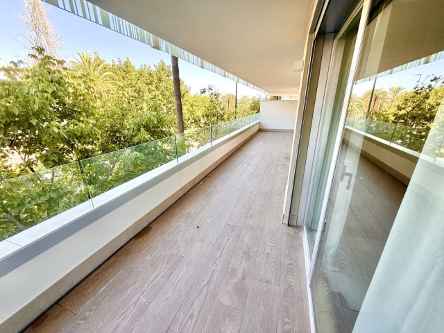 Appartement avec 3 Chambres  à San Pedro de Alcántara