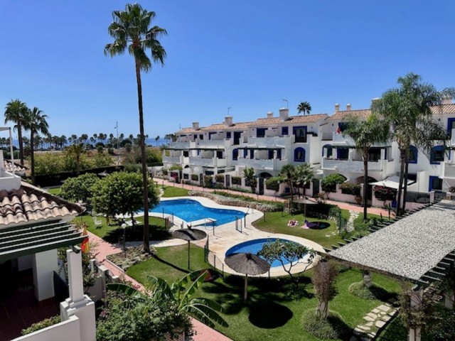 4 Bedrooms Apartment in Marbella