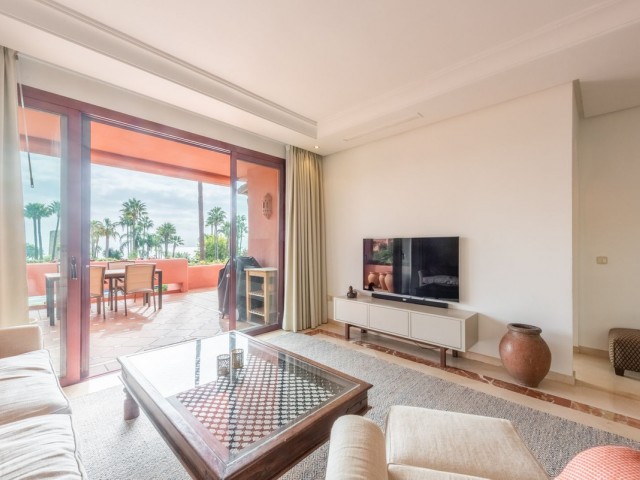 Appartement avec 3 Chambres  à New Golden Mile
