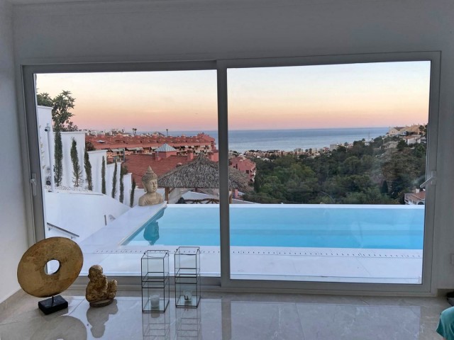 4 Schlafzimmer Villa in Fuengirola