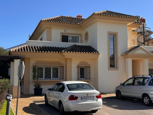 3 Slaapkamer Villa in San Roque Club